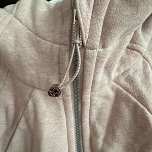 LULU LEMON SCUBA ZIP UP!